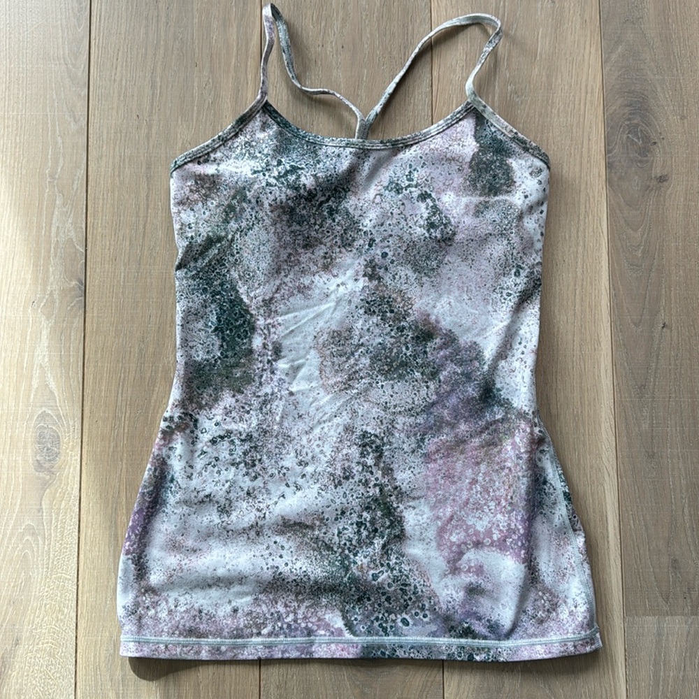 Lululemon tank top